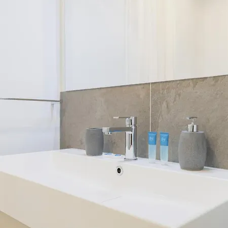 Easylife - Rifugio A 2 Min Dall'ospedale Niguarda ミラノ