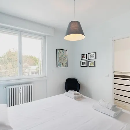 Easylife - Rifugio A 2 Min Dall'ospedale Niguarda ミラノ